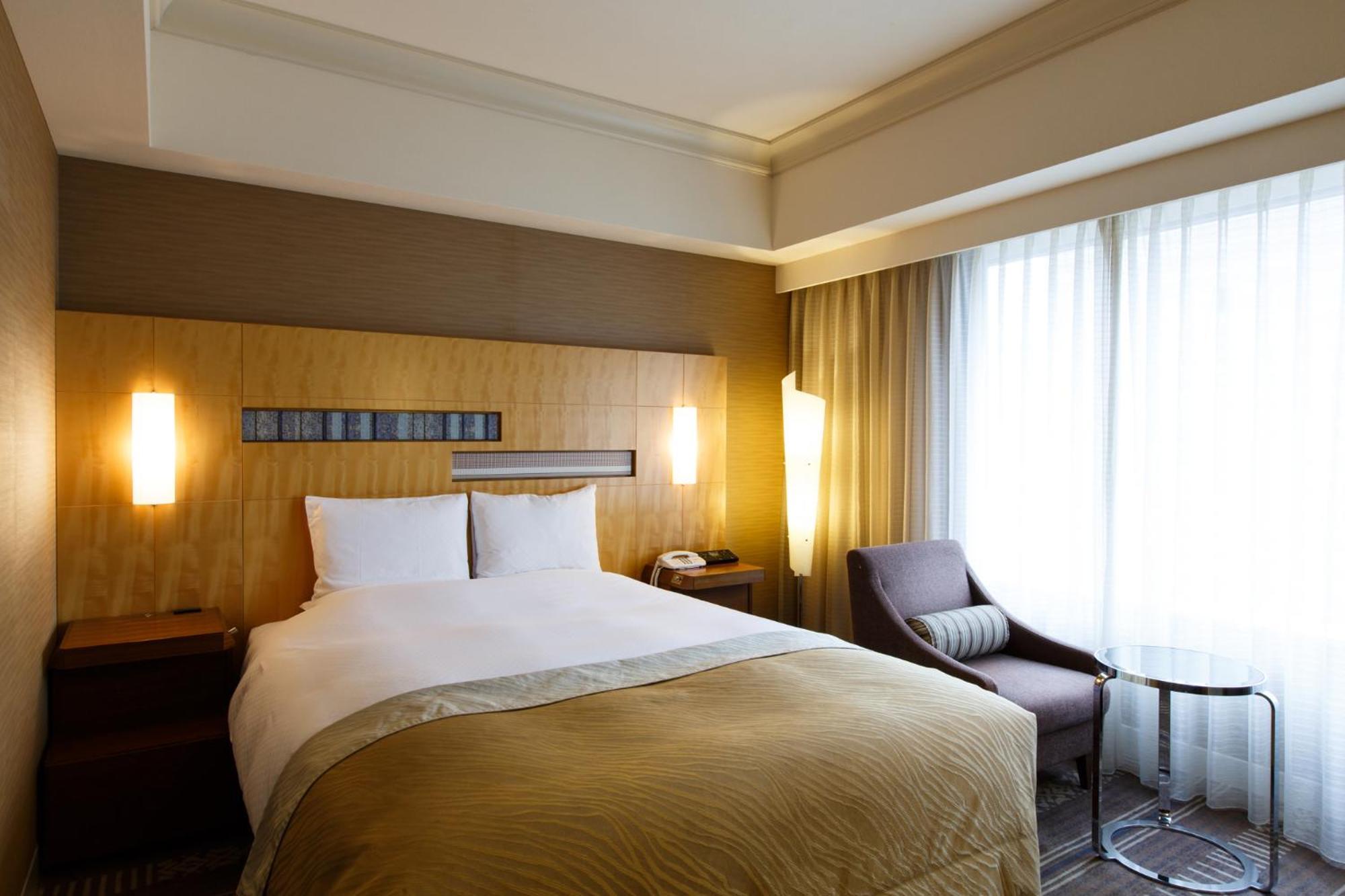 Hotel Okura Fukuoka Fukuoka  Szoba fotó A room at the hotel