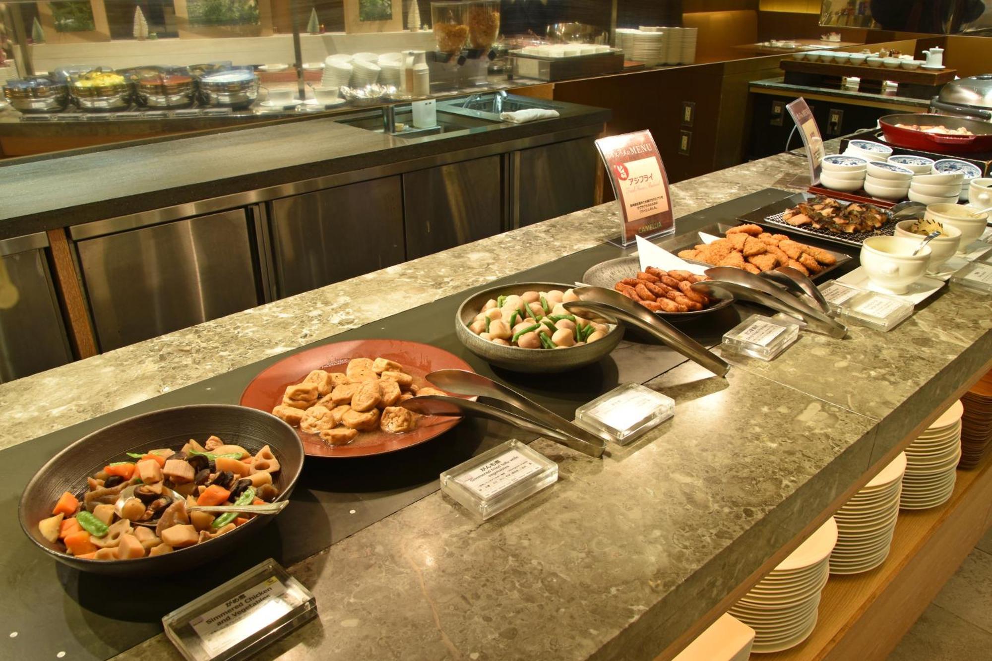 Hotel Okura Fukuoka Fukuoka  Kültér fotó A buffet at a hotel