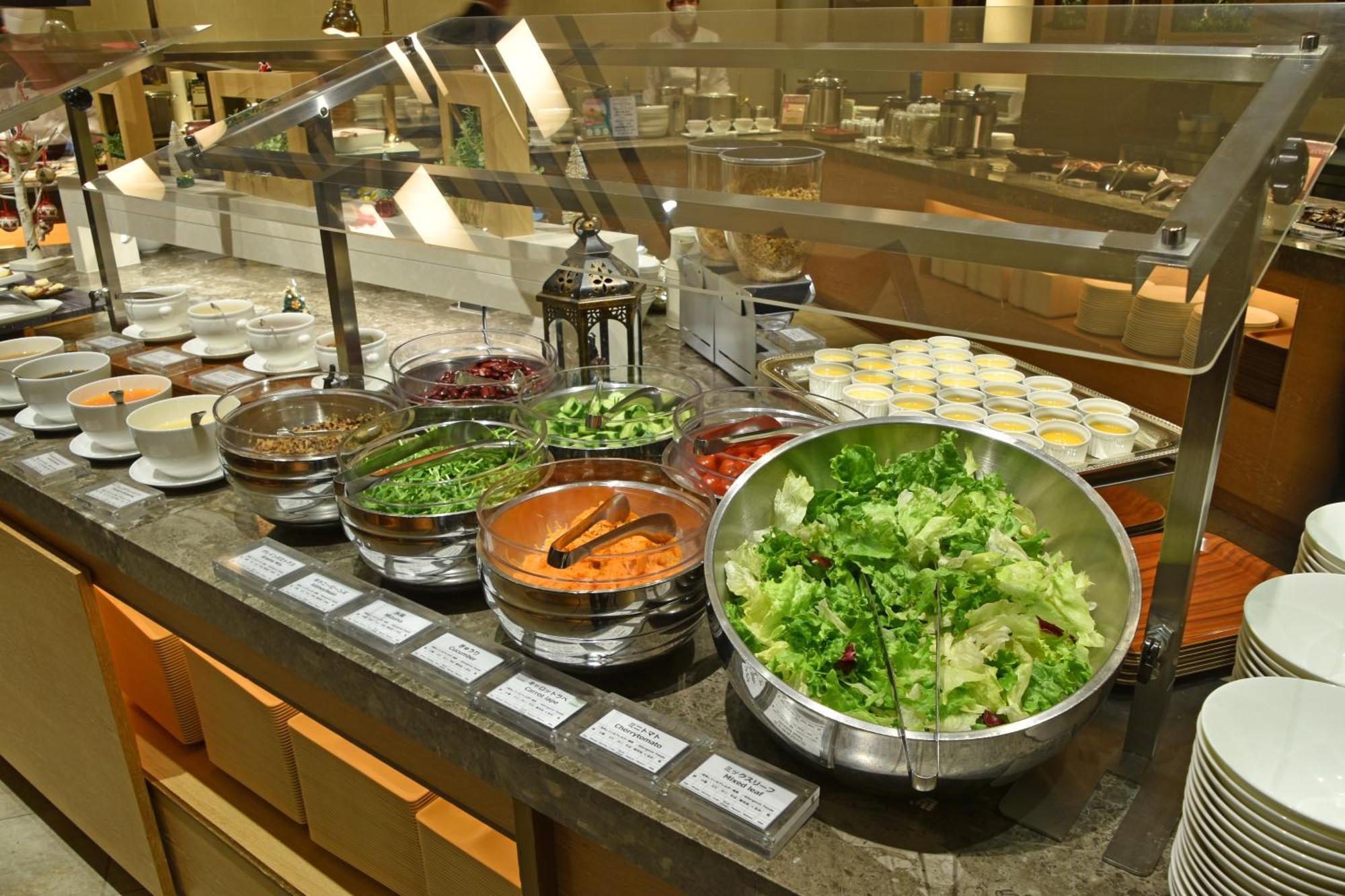 Hotel Okura Fukuoka Fukuoka  Kültér fotó A salad bar