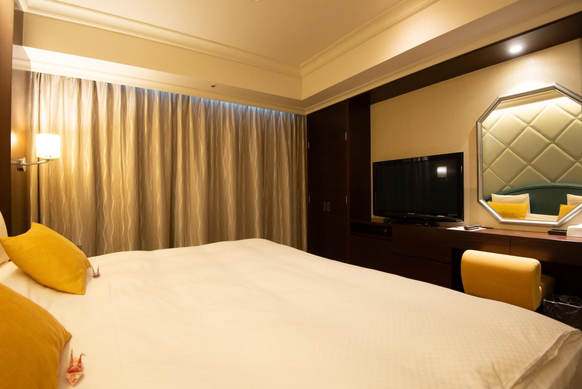 Hotel Okura Fukuoka Fukuoka  Kültér fotó Deluxe Room